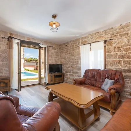 Villa Zinnia