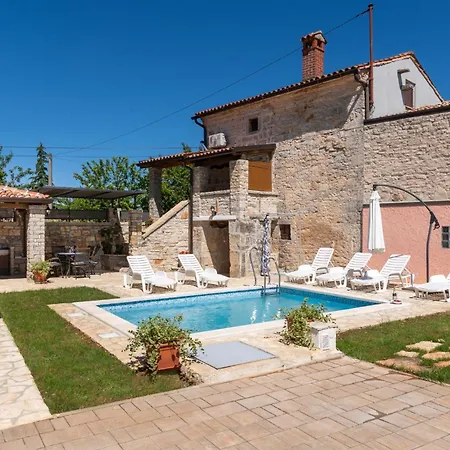Villa Zinnia *