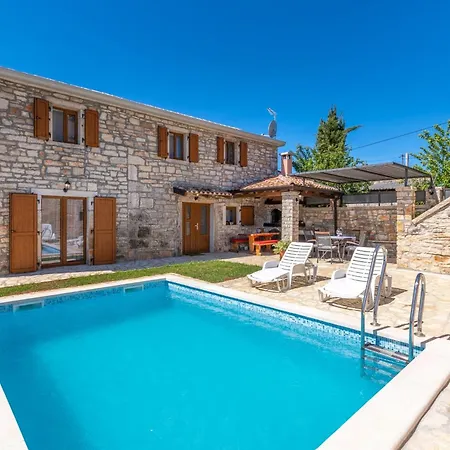 Villa Zinnia *